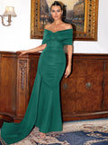 Detail Cascading Off-Shoulder Fishtail