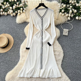 Small-Sized Famous Woman Hit The Color V-Neck Long Sleeve Single Buckle Waist Knitted Dress Women With Fish