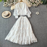 Autumn Lantern Sleeve Long-Sleeved Hollow Lace Splicing Shirt + A Word Half-Dress Dress Dress