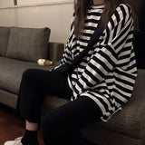 Black White Striped Casual Tees Long Sleeve Oversize Women Tops Home Simple Round Neck Fashion Basic Ladies
