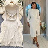 2025 French Elegant Temperament Metal Button Repair Waist Long Pit Knitted Dress