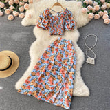 Summer Bohemian Women Floral Printed Two Piece Set Sexy Beach Suit Square Collar Puff Sleeve Short Tops + Skirt New Fashion