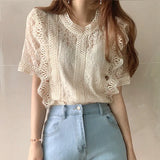 Top Retro Women's Summer 2025 New Lace Lace Hollow Shirt Temperament Slim Chic Short-Sleeved