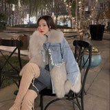 2022 Women Winter Denim Jacket Oversize Large Fur Collar Plus Velvet Jacket Detachable Thick Loose Warm Bomber Jean