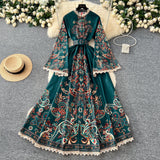 Style Retro Collar Single Buckle Horn Sleeve Long Lace Dress Women Fashion Print Long
