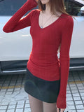 Slim Fit V-Ausschnitt Langarm