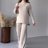 2025 New Fashion Pure Color Round-Neck Casual Knitted Wide Leg Trousers Two