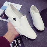Men Casual Shoes Loafers Breathable Flats Shoes slip on Shallow Comfortable Zapatos Hombre Plus Size