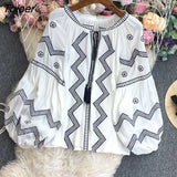 Autumn Floral Embroidery Blouses Female Boho Casual O Neck Loose Shirts Women Fashion Retro Long Sleeve Blusas Mujer