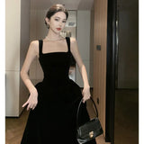 2025 New Summer Black Dress Female Light Luxury Hepburn Style Temperament Thin Vest