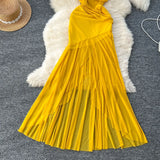 Dress Women's Holiday Dress 2025 New Heart Machine Shoulder Slings Irregular Bagged