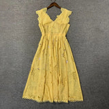 TWOTWINSTYLE Korean Fashion Patchwork Lace Dresses Female V Neck Sleeveless High Waist Cut Out Women's Casual Dress 2022