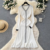 Small-Sized Famous Woman Hit The Color V-Neck Long Sleeve Single Buckle Waist Knitted Dress Women With Fish