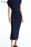Fashion Women's Knitted Dress Round Collar Asymmetry One Shoulder Half Sleeve Pleated Black Dresses Spring 2023 New