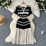 Version Of Fashion V-Neck Short-Sleeved Striped Knitted Dress Women Thin Senior Sense 100-Folded Dress Women