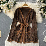 Printing Casual Set Of Women's Shawl Jacket + V Collar Bottom Knitted Shirt + Broad Leg Trousers Three