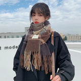 Scarf Female Winter-Outfit