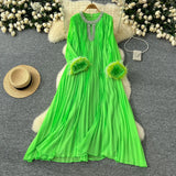 2025 New Elegant Solid Dress Round Collared Loose Hair Splicing 100 Folding Long