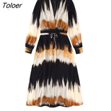 Vintage Women Long Sleeve Printed Dress Casual V-neck Lace-up Floral Long Dress Bohemian Fashion Vacation Beach
