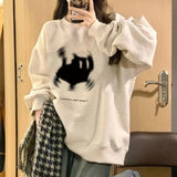 Black Cat Print Pullover Oversized Sweatshirt-Outfit