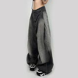 Vintage Washed Loose Boyfriend Jeans-Outfit