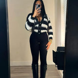 Women's Clothing Winter Explosion Fashion Black And White Stripe Single-Dcupuncture Cardigan Knitted
