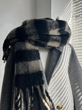 Women's Color Contrast Plaid Thickened Scarf with Tassel Warm Autumn Winter Designer Cashmere Neck Scarves Shawl