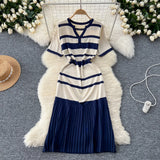 Version Of Fashion V-Neck Short-Sleeved Striped Knitted Dress Women Thin Senior Sense 100-Folded Dress Women