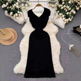 New Knitted Dress Women's French Retro High-End Slim Slimy Temperament Of The Body Fishtail