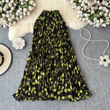 Half-Dress Dress Woman Autumn 2025 New Shade Across The Flowing Large Umbrella Skirt Folded Flower A Word Half
