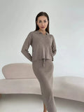 Knitted Suit For Women's Knitted Yarn For The Autumn/Winter 2025 Soft Open-Fork Sweater Plus T-Shirt With Half-Body