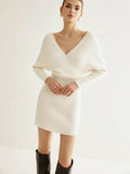New Women's Fashion Temperament Cross V-Neck Bat Pack Hip Knitted