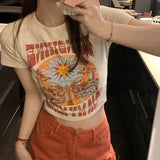 Indie Print Short Sleeve Crop Top-Outfit