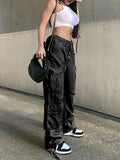 Vintage Multi Pocket Patched Cargo Jeans-Outfit